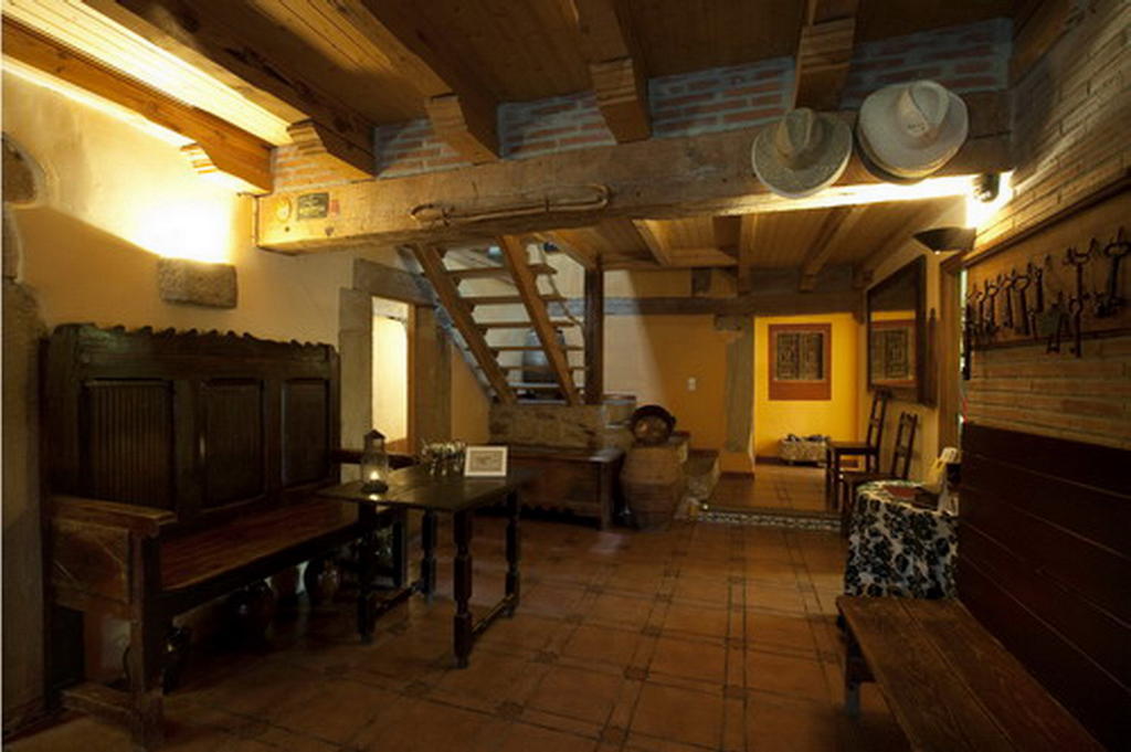 Posada Real La Vieja Chimenea-Spa Herreros Екстер'єр фото